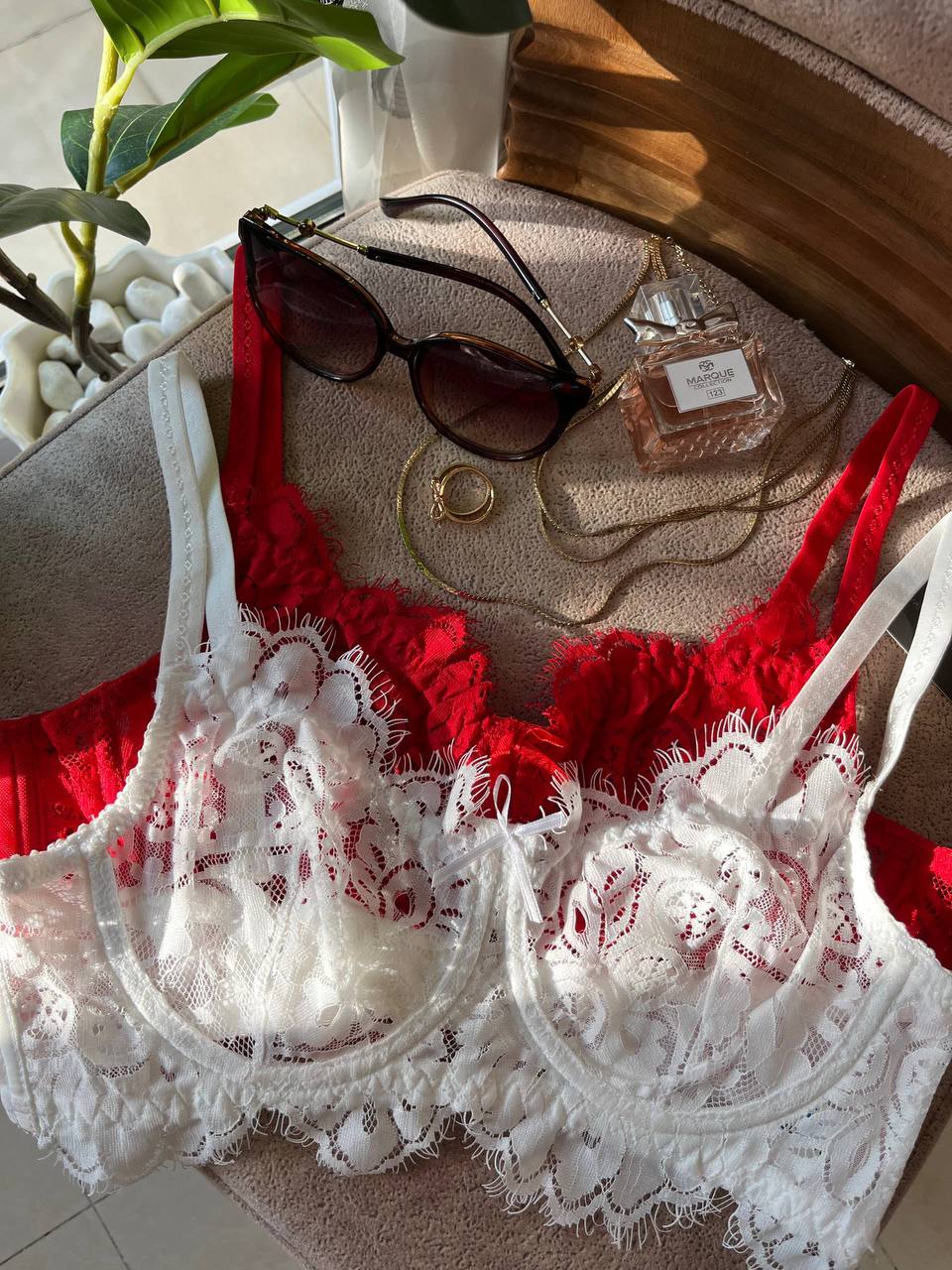 ست شورت و سوتین زنانه تور گاز مژه ای  0640